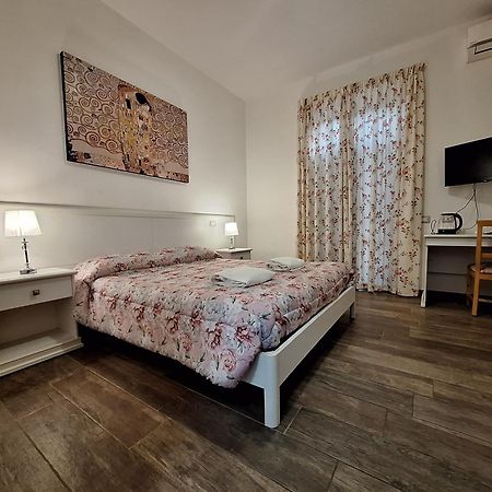 B&B La Locanda Del Sorriso Orte Eksteriør bilde